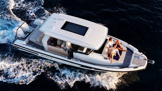 Катер QUARKEN 35 Grand Tourer