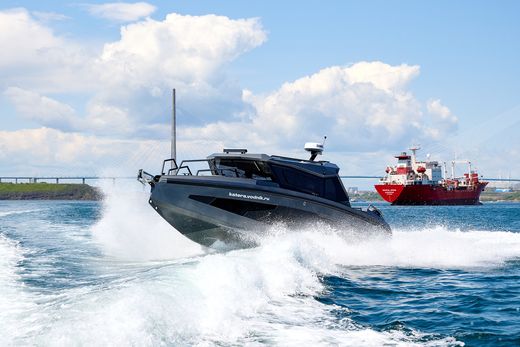 Катер Victory A8 с Suzuki 2хDF200APX