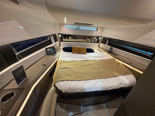 Катер Wellcraft 38 Explorer с моторами 3x350