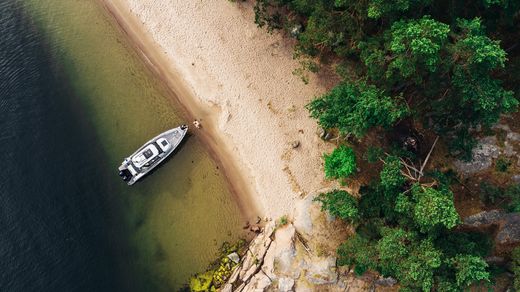 Катер XO DFNDR 9