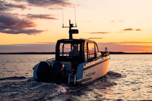 Катер XO DFNDR 9