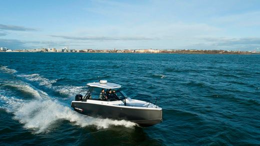 Катер XO DSCVR T-Top