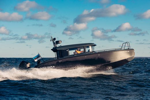 Катер XO EXPLR 10S+