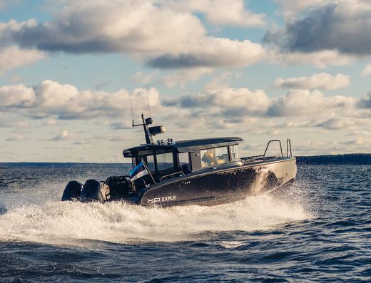 Катер XO EXPLR 10S+