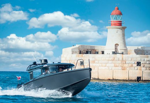 Катер XO EXPLR 10S+