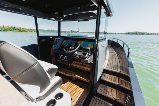 Катер XO EXPLR 44