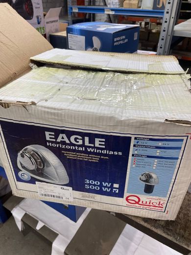 Лебедка якорная Quick Eagle E1 512, 12 В, цепь 6мм (уценена)