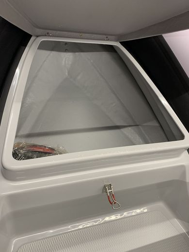 Лодка РИБ (RIB) RiverBoats RB 380 NEW, серо-белый, накладка на рундук, рым, ролик, защита киля, корпус белый
