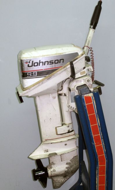Мотор лодочный Johnson 9.9, б/у