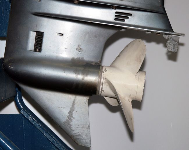 Мотор лодочный Nissan 140, б/у