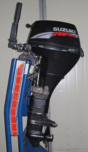 Мотор лодочный Suzuki DF9.9, б/у (2009 г.в.)