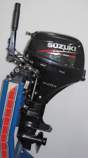 Мотор лодочный Suzuki DF15AS, б/у