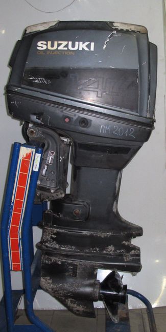 Мотор лодочный Suzuki DT140, б/у