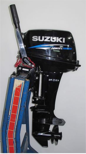Мотор лодочный Suzuki DT15AS, б/у