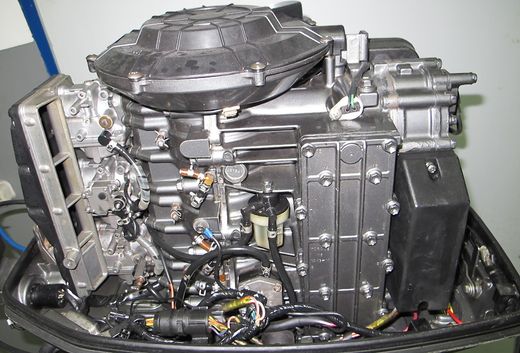Мотор лодочный Suzuki DT65, б/у