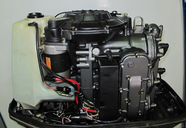 Мотор лодочный Suzuki DT75, б/у