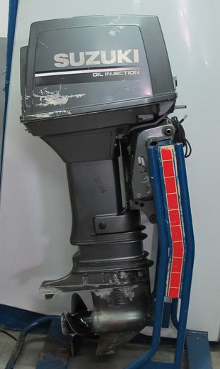 Мотор лодочный Suzuki DT85, б/у