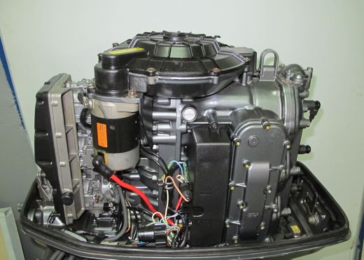 Мотор лодочный Suzuki DT85, б/у