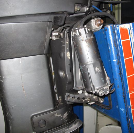 Мотор лодочный Suzuki DT85, б/у