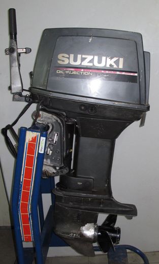 Мотор лодочный Suzuki DT85, б/у