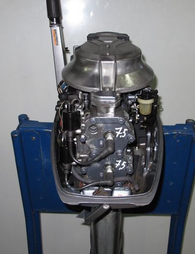 Мотор лодочный Yamaha 20, б/у