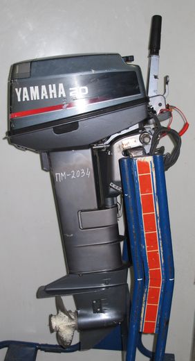 Мотор лодочный Yamaha 20, б/у
