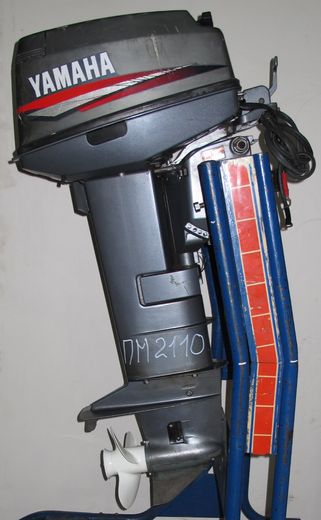 Мотор лодочный Yamaha 20 DWH, б/у
