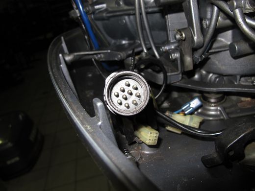 Мотор лодочный Yamaha 225, б/у