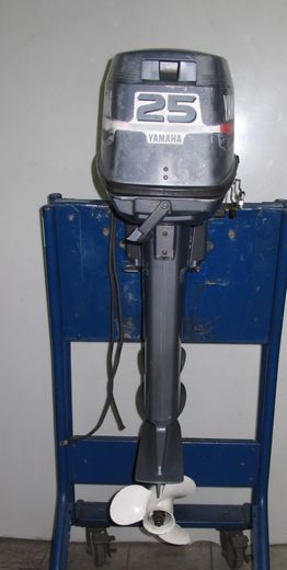 Мотор лодочный Yamaha 25, б/у