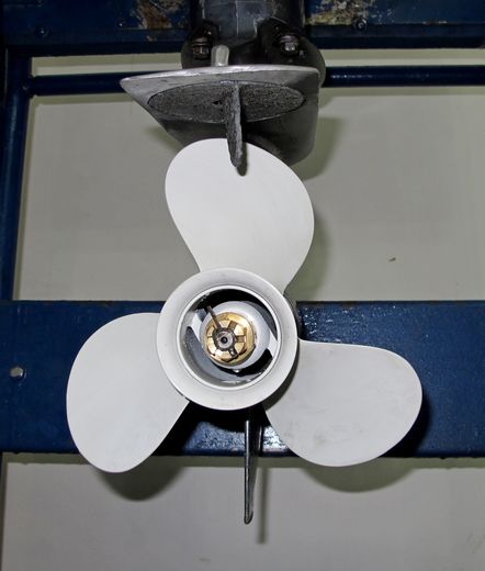 Мотор лодочный Yamaha 25NMH, б/у