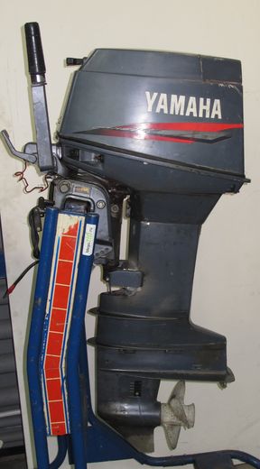 Мотор лодочный Yamaha 30 DEM, б/у