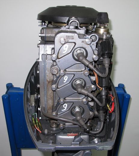 Мотор лодочный Yamaha 40, б/у