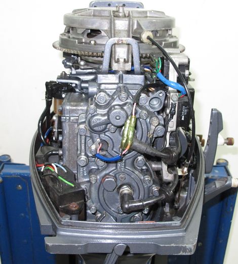 Мотор лодочный Yamaha 40 QWP, б/у