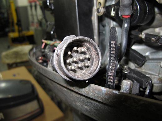 Мотор лодочный Yamaha 70, б/у