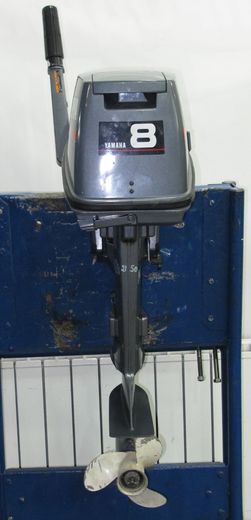 Мотор лодочный Yamaha 8 CM, б/у