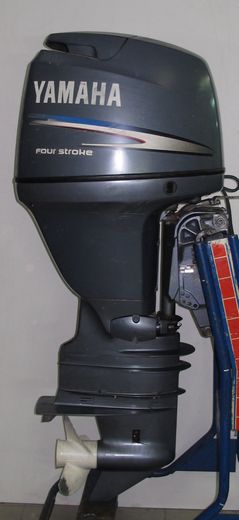Мотор лодочный Yamaha F80AET, б/у