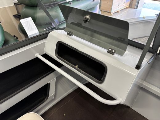 Моторная лодка, Неман 480 DCM FISH, св.серый-серый с Marine Rocket MR40FFEL-T