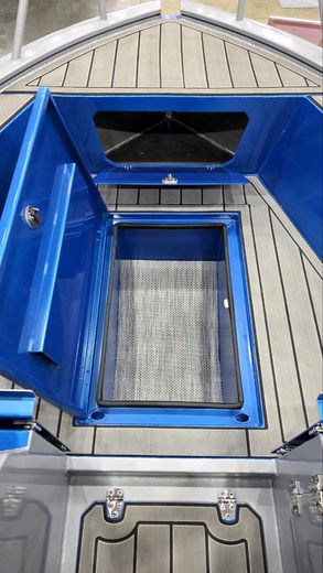 Моторная лодка SMARTLINER R1 с Marine Rocket MREF60FUEL-T