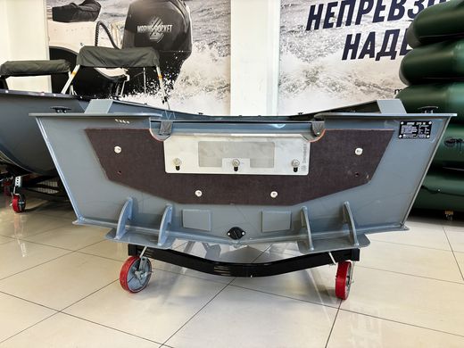 Моторная лодка Swimmer 370