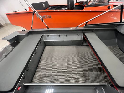 Моторная лодка Swimmer 400R