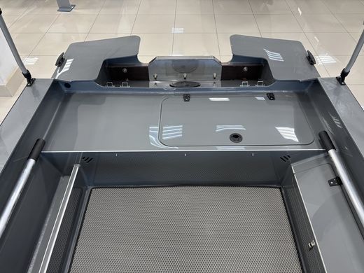 Моторная лодка Swimmer 430 консольная