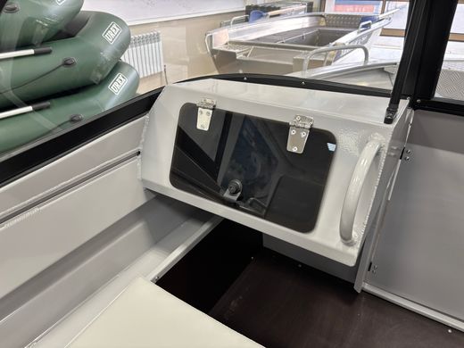 Моторная лодка, Тактика 430 DC (Comfort), серый