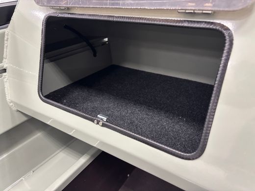 Моторная лодка, Тактика 460 DC (Comfort), хаки с Suzuki DF50ATL