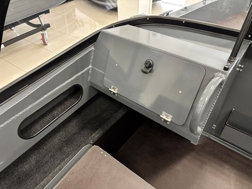 Моторная лодка, Тактика 460 DC, графит с Suzuki DF50ATL