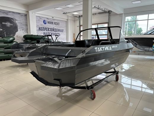 Моторная лодка, Тактика 460 DC, графит с Suzuki DF50ATL