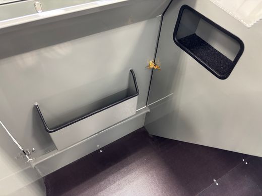 Моторная лодка, Тактика 490 DC, хаки с Marine Rocket MR60FFEL-T