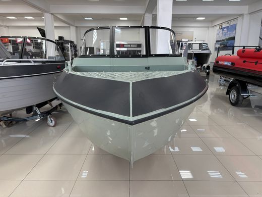 Моторная лодка, Тактика 490 DC, хаки с Suzuki DF60ATL