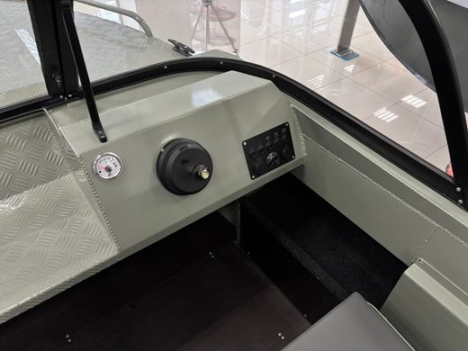 Моторная лодка, Тактика 490, хаки с Suzuki DF50ATL