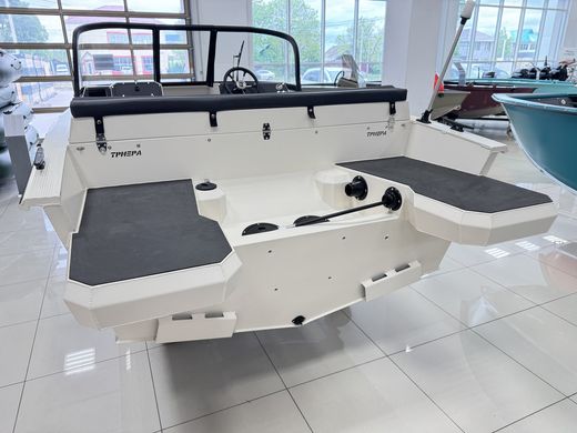Моторная лодка, Триера 460 BR, белый