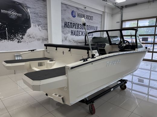 Моторная лодка, Триера 460 BR, белый